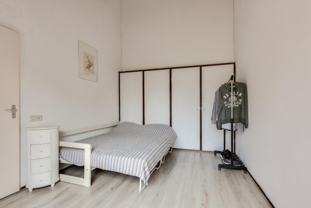 Gallery - 16