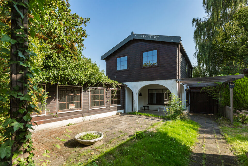 Zestienhovensekade 147